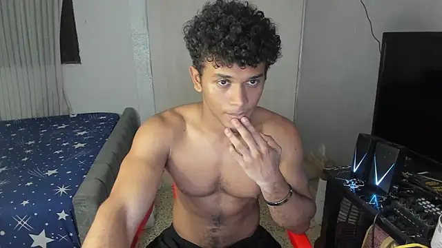 Fox2evans online show from March 19, 8:14 am