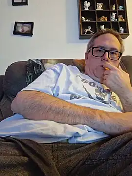 Smallone327 online show from November 17, 3:43 am