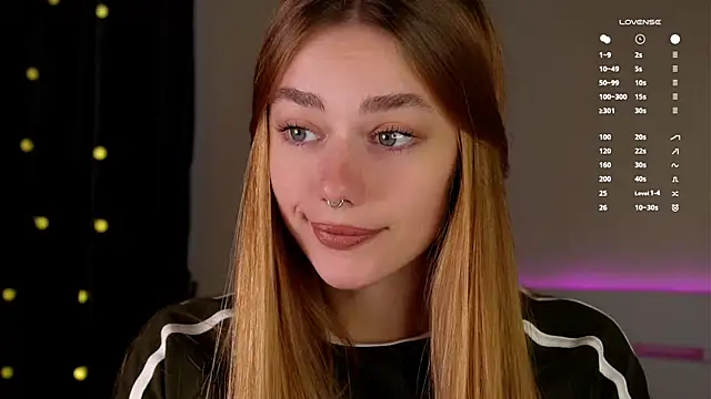 EmilaMills online show from October 7, 11:50 pm