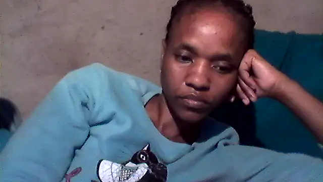 Snapshot of sexybigass31 chatting on June 26, 2:06 am sexybigass31 online show from June 26, 2:06 am
