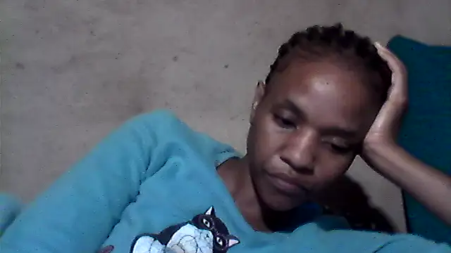 Snapshot of sexybigass31 chatting on June 16, 12:54 am sexybigass31 online show from June 16, 12:54 am