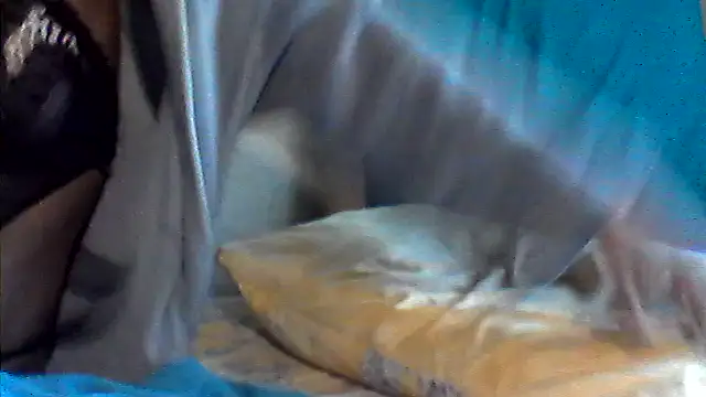 Snapshot of sexybigass31 chatting on July 17, 7:05 am sexybigass31 online show from July 17, 7:05 am