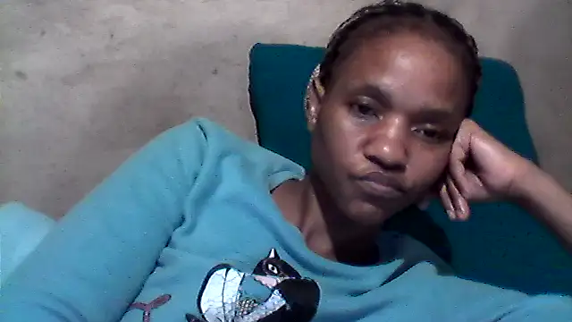 Snapshot of sexybigass31 chatting on June 2, 12:10 am sexybigass31 online show from June 2, 12:10 am