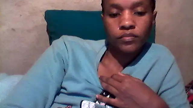 Snapshot of sexybigass31 chatting on June 2, 11:49 pm sexybigass31 online show from June 2, 11:49 pm