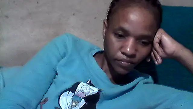 Snapshot of sexybigass31 chatting on June 12, 12:19 am sexybigass31 online show from June 12, 12:19 am