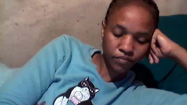 Snapshot of sexybigass31 chatting on June 9, 12:22 am sexybigass31 online show from June 9, 12:22 am