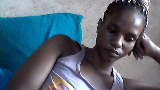 Snapshot of sexybigass31 chatting on May 19, 6:53 am sexybigass31 online show from May 19, 6:53 am