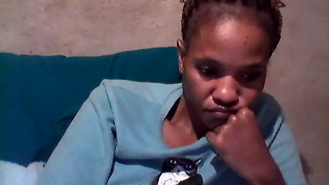 Snapshot of sexybigass31 chatting on May 4, 12:47 am sexybigass31 online show from May 4, 12:47 am