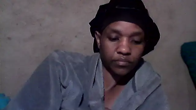 Snapshot of sexybigass31 chatting on July 4, 4:08 am sexybigass31 online show from July 4, 4:08 am