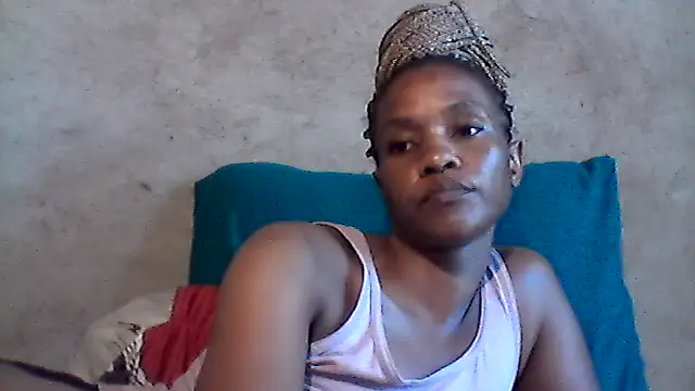 Snapshot of sexybigass31 chatting on May 15, 12:58 pm sexybigass31 online show from May 15, 12:58 pm