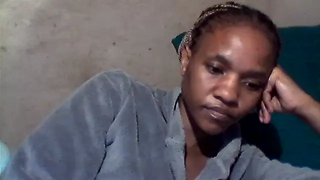 Snapshot of sexybigass31 chatting on June 3, 11:42 pm sexybigass31 online show from June 3, 11:42 pm
