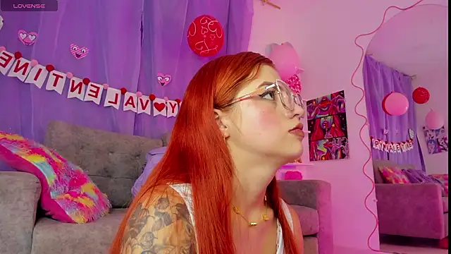 MelaniJhonson online show from February 24, 7:42 am