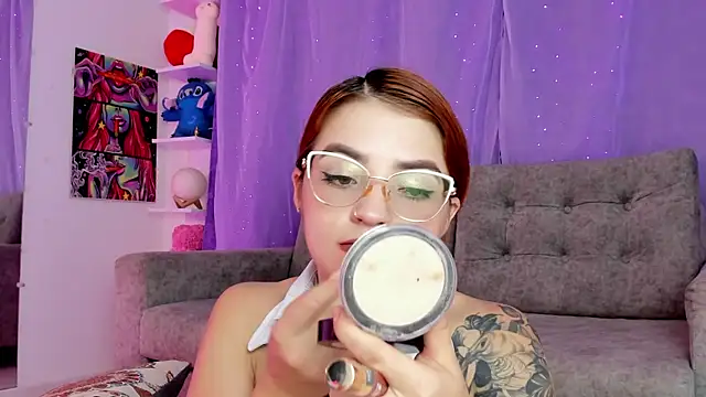 MelaniJhonson online show from April 24, 2:57 am