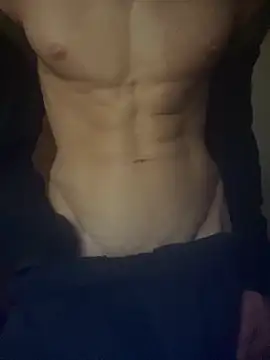 Snapshot of cazzone912025 chatting on October 25, 1:12 pm cazzone912025 online show from October 25, 1:12 pm