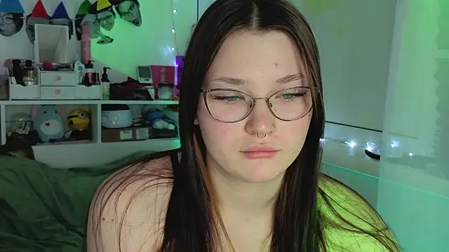 milliedoll online show from October 22, 4:12 am