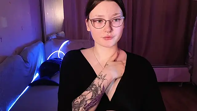 milliedoll online show from March 12, 11:53 pm