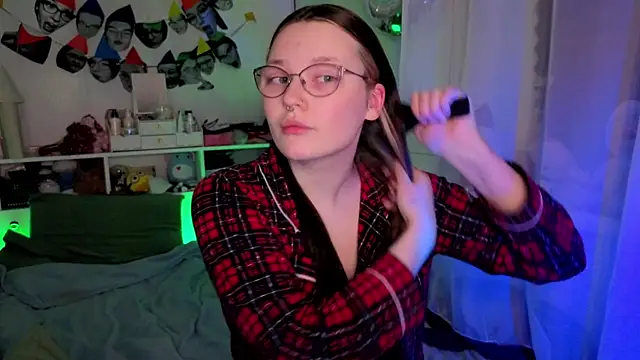 milliedoll online show from December 22, 12:55 am