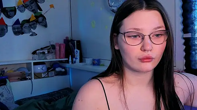 milliedoll online show from November 15, 3:21 am