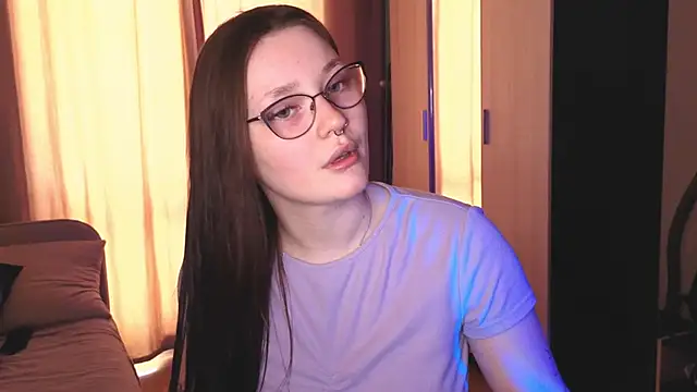 milliedoll online show from March 31, 6:59 am