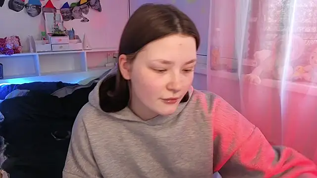 milliedoll online show from March 1, 2:55 am