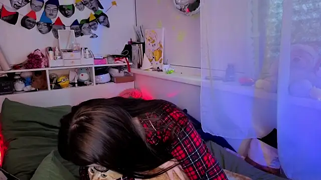 milliedoll online show from December 20, 5:10 am