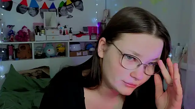 milliedoll online show from October 20, 6:04 am