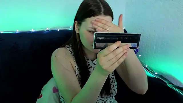 milliedoll online show from September 24, 8:32 am