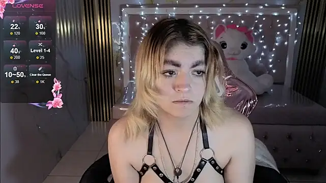 lili conor s online show from November 16, 3:39 pm