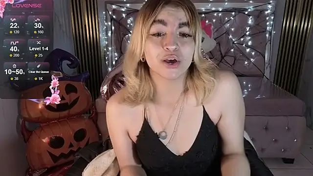 lili conor s online show from October 23, 3:38 am