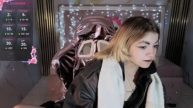 lili conor s online show from November 6, 3:21 am