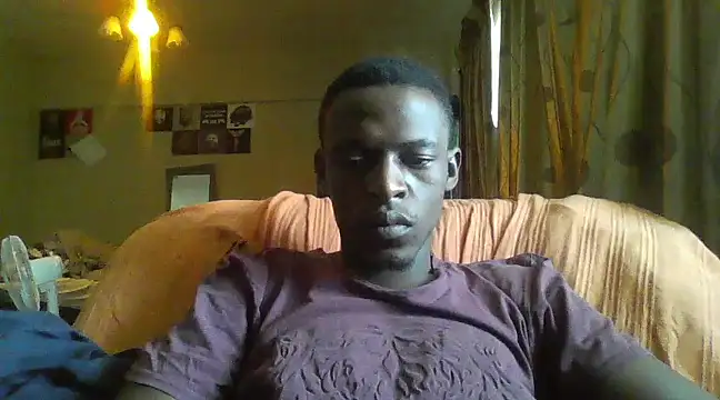 Snapshot of Justusual444 chatting on March 7, 10:13 am Justusual444 online show from March 7, 10:13 am