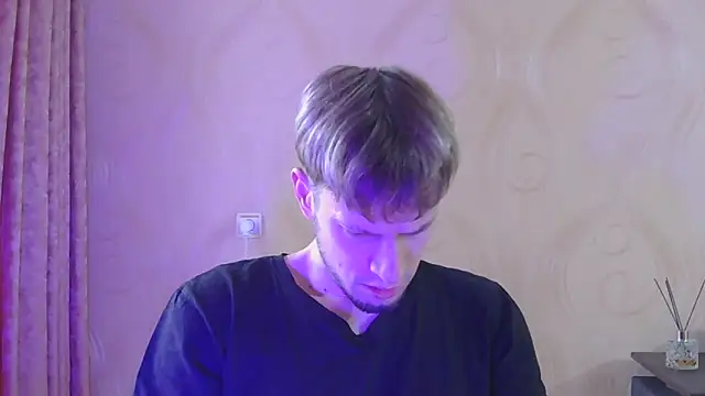 frama666 online show from November 17, 10:08 am