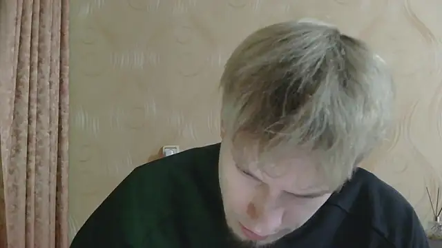 Snapshot of frama666 chatting on March 21, 5:50 pm frama666 online show from March 21, 5:50 pm