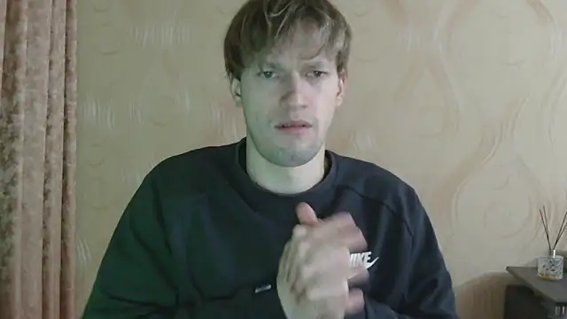 Snapshot of frama666 chatting on January 31, 7:12 pm frama666 online show from January 31, 7:12 pm