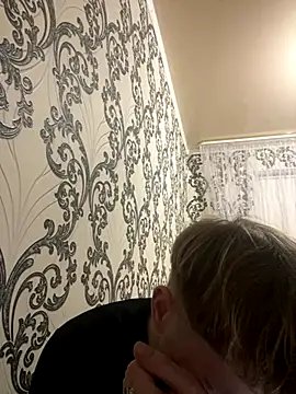 frama666 online show from October 31, 10:49 pm