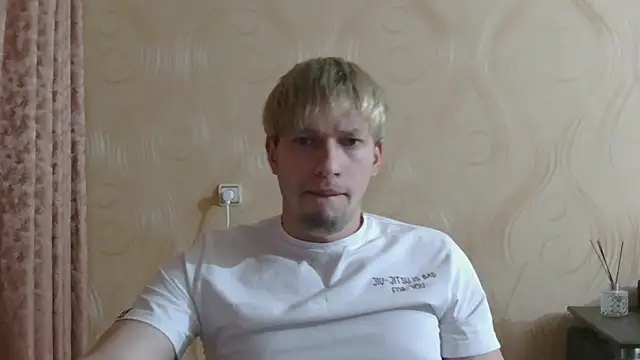 frama666 online show from May 6, 8:46 pm
