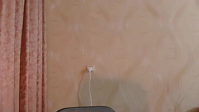 Snapshot of frama666 chatting on December 18, 8:12 pm frama666 online show from December 18, 8:12 pm