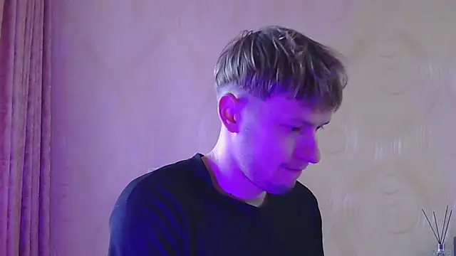 frama666 online show from November 4, 11:36 am