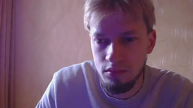 Snapshot of frama666 chatting on March 19, 10:59 am frama666 online show from March 19, 10:59 am