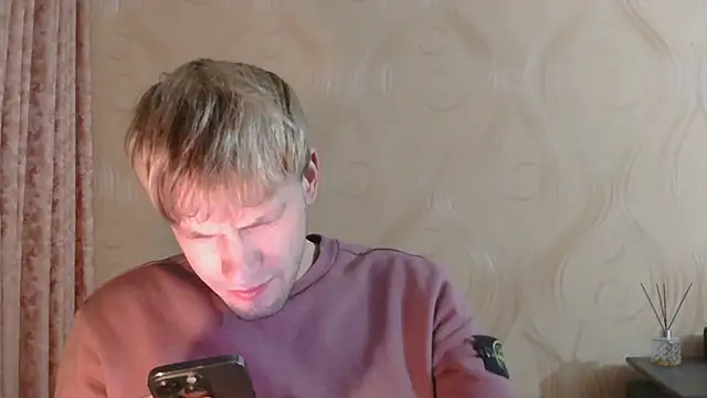 frama666 online show from April 9, 6:36 pm