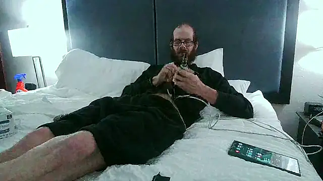 donut024 online show from March 20, 6:52 am
