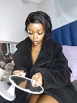 xxTatiannaxx online show from May 14, 3:25 am