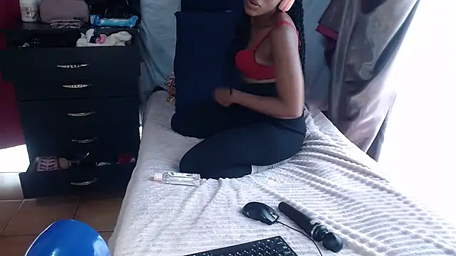 xxTatiannaxx online show from October 29, 7:51 am