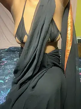 Snapshot of Mahi-Rahul chatting on July 7, 9:02 am Mahi-Rahul online show from July 7, 9:02 am