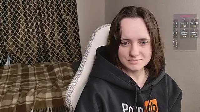 Luna Loveee online show from September 25, 4:18 am