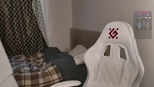 Luna Loveee online show from September 13, 3:28 am