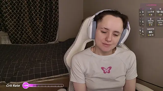 Luna Loveee online show from February 13, 4:23 am