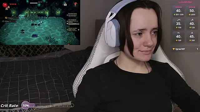 Luna Loveee online show from March 12, 3:45 am