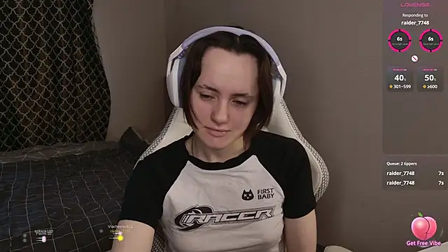 Luna Loveee online show from March 27, 3:59 am