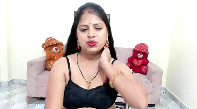 leahgotiii online show from March 20, 12:54 pm